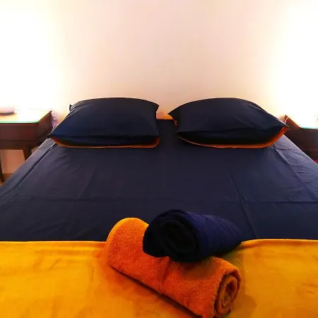 - 1 Min A Pieds Hypercentre - 2 *