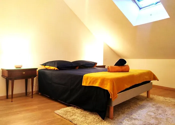 - 1 Min A Pieds Hypercentre - 2 مونْتوبا